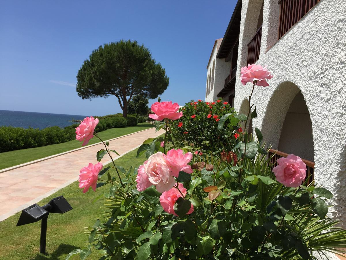 Hotel Punta Negra Fertilia Exterior photo