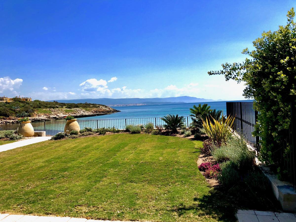 Hotel Punta Negra Fertilia Exterior photo